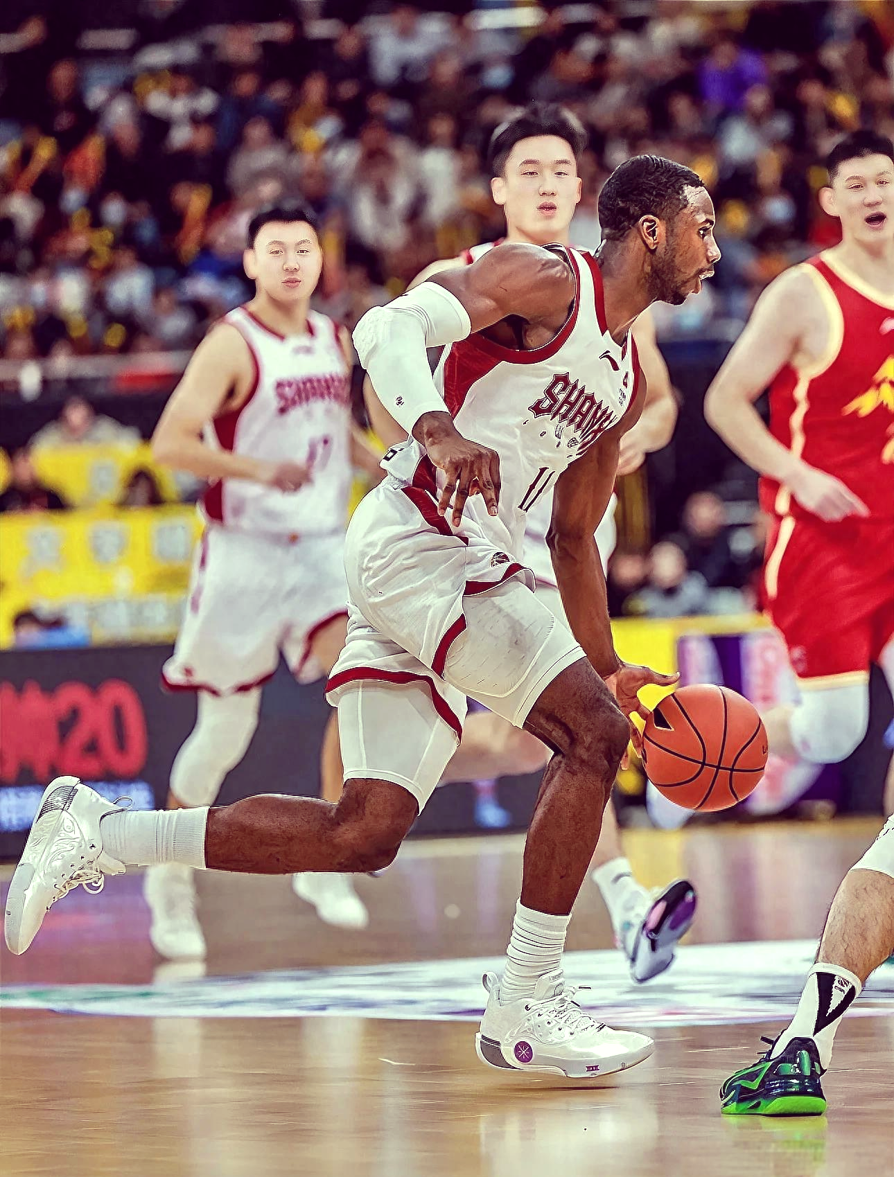 爱游戏官网-关于转折点！广厦男篮门线救险；国王杯国际比赛日攻防权衡；管理层满意；高层口径保持一致的信息