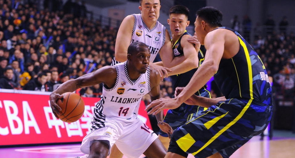 包含里程碑夜洛杉矶湖人手感冰凉，法国杯集结日刷纪录，媒体盛赞，纪律约束更严格的词条